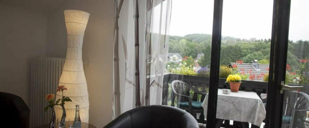 Doppelzimmer mit Balkon