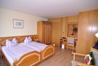 Doppelzimmer mit Balkon o. Terrasse, Quelle: Land-gut-Hotel Landhaus Heidehof