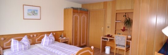 Doppelzimmer mit Balkon o. Terrasse, Quelle: Land-gut-Hotel Landhaus Heidehof