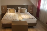 Doppelzimmer für 2 Personen mit Standard Ausstattung und Klimaanlage