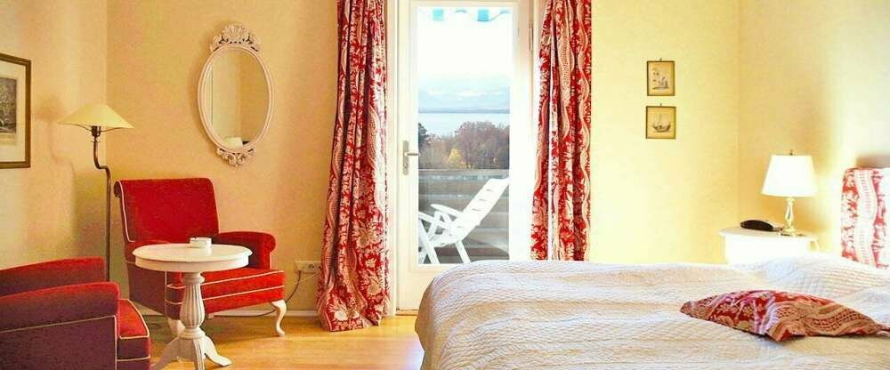 Doppelzimmer mit Seeblick