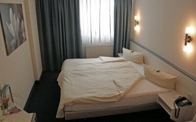 Doppelzimmer Mit Wasserbett