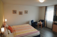 Doppelzimmer Standard für 2 Personen mit Standard Ausstattung