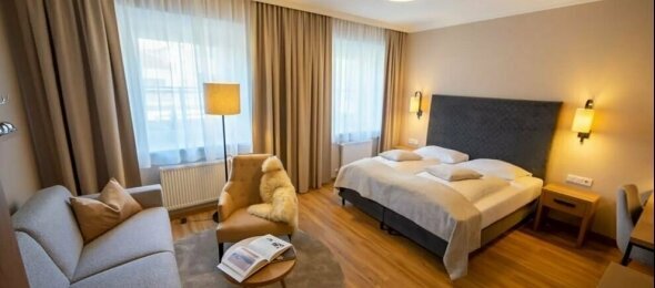 Doppelzimmer Standard Deluxe, Quelle: Post Seefeld Hotel & Spa