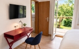 Doppelzimmer in unserem Sterngebäude mit Balkon und zwei Boxspringbetten.
inkl. Wlan und Smart-TV. 
Der Balkon hat eine schöne Aussicht auf unseren schönen Biergarten.