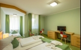 Dreibettzimmer