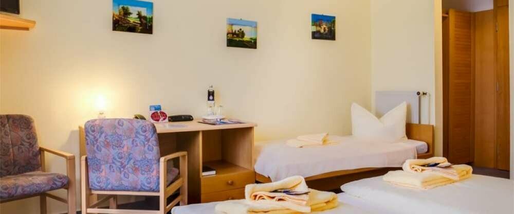 Dreibettzimmer
