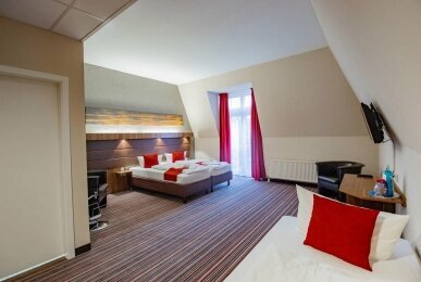 Dreibettzimmer, Quelle: SEEHOTEL Brandenburg a.d. Havel