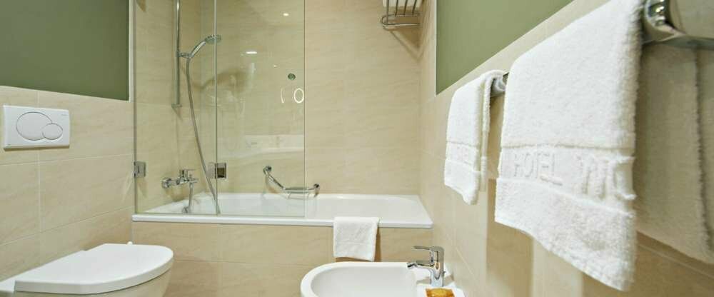 Eden Hotel Wolff - Badezimmer
