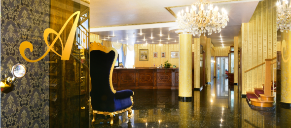 Eingang Bahnhofstraße , Quelle: Hotel Alexandra