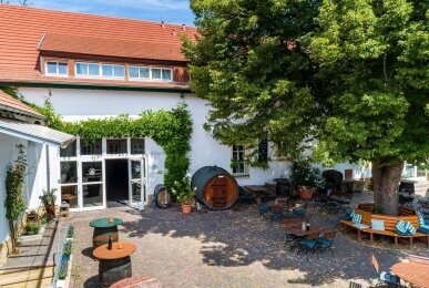 Eingangsbereich & Innenhof, Quelle: Hotel Annaberg