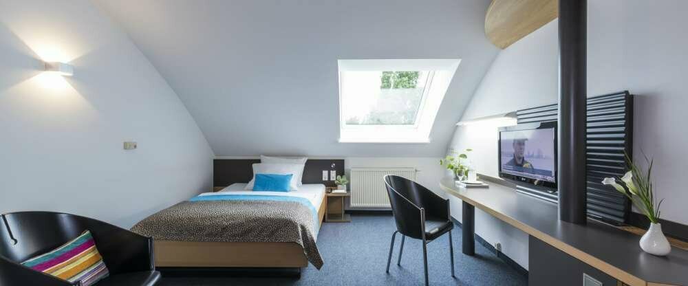 Einzelzimmer Superior - Bett 140/200