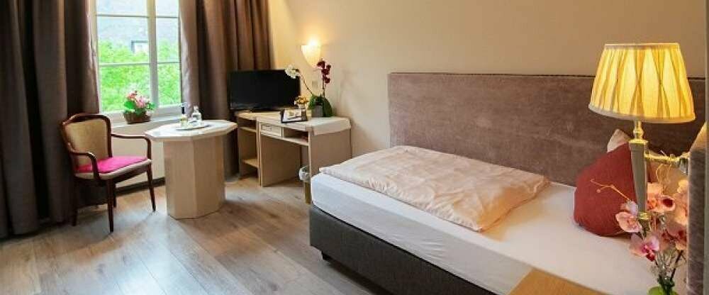 Neu renovierte Zimmer im Hauptgebäude 