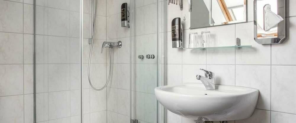 Einzelzimmer Badezimmer