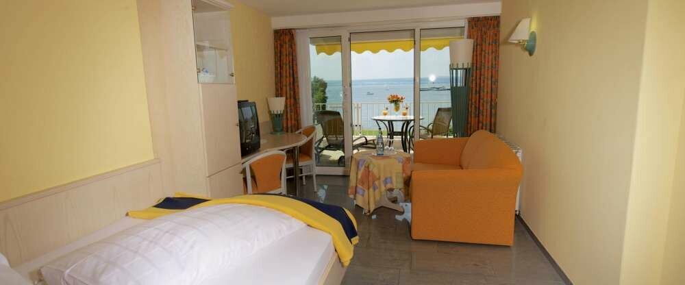 Einzelzimmer Feng Shui mit Wohnteil und Balkon mit Seesicht