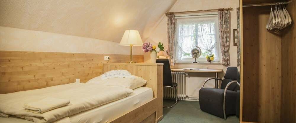 Einzelzimmer Im Gutshaus