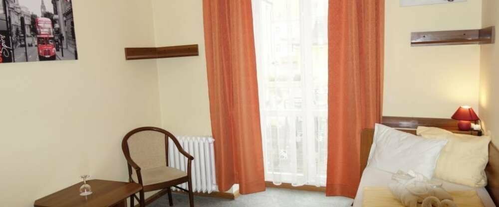 Einzelzimmer mit Terrasse