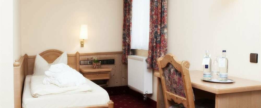 Einzelzimmer Standard