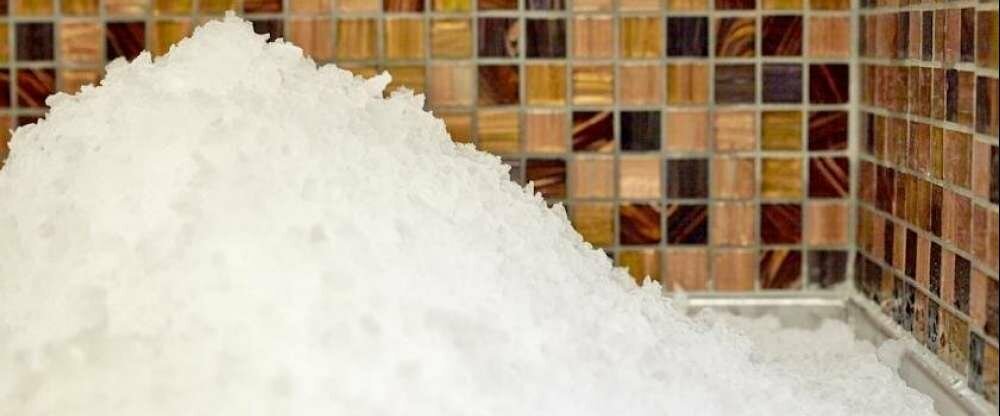 Eis zur Abkühlung nach dem Saunagang