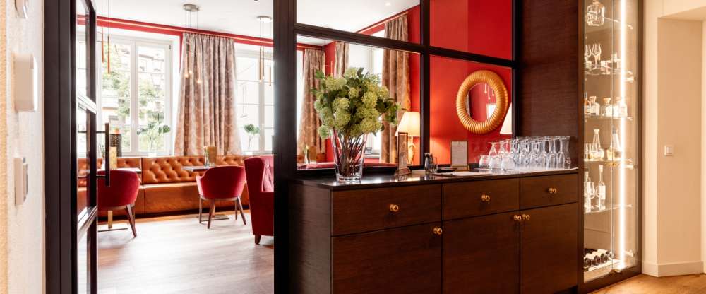 EMICH´S Hotel - Bar/Disco