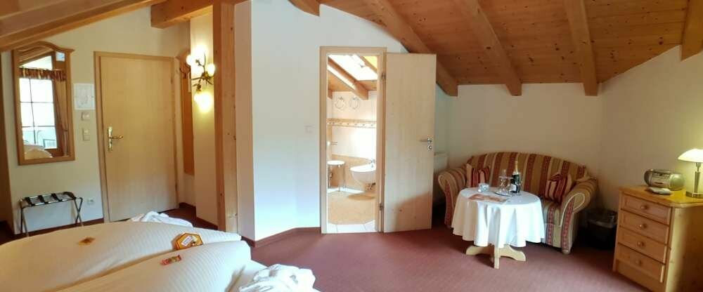 Exklusiv Doppelzimmer mit Balkon