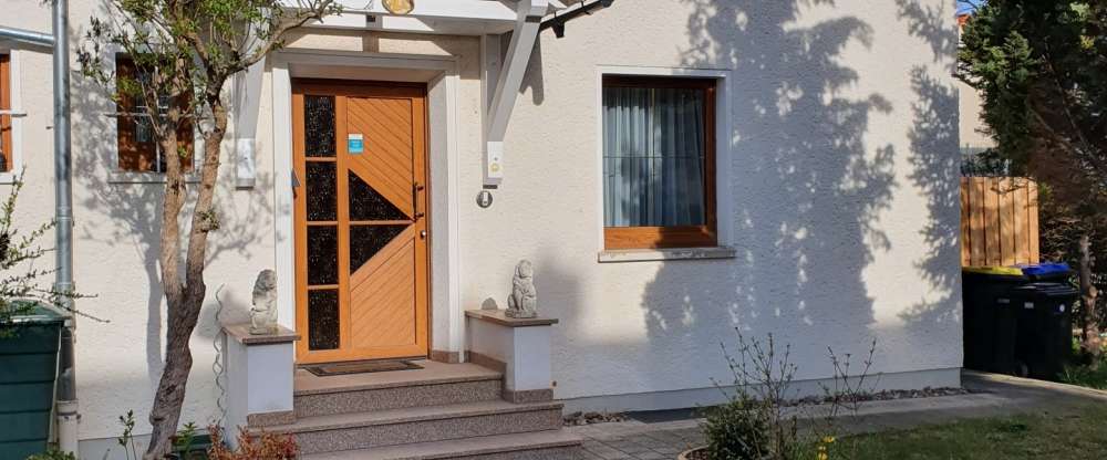 fewoarnstadt - Hotel-Außenansicht