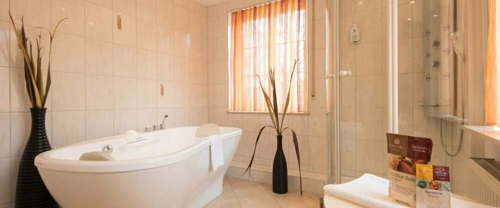 Klangwellenwanne der Juniorsuite WohlfühlGeist 