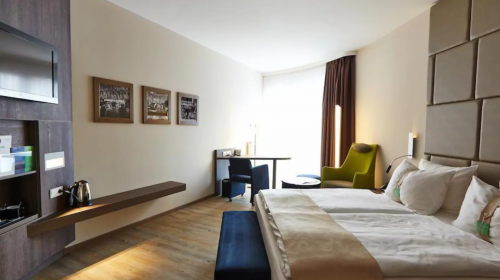 First Inn Hotel Zwickau - Zimmer