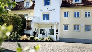Flair Hotel Zum Schwarzen Reiter - Hotel-Außenansicht
