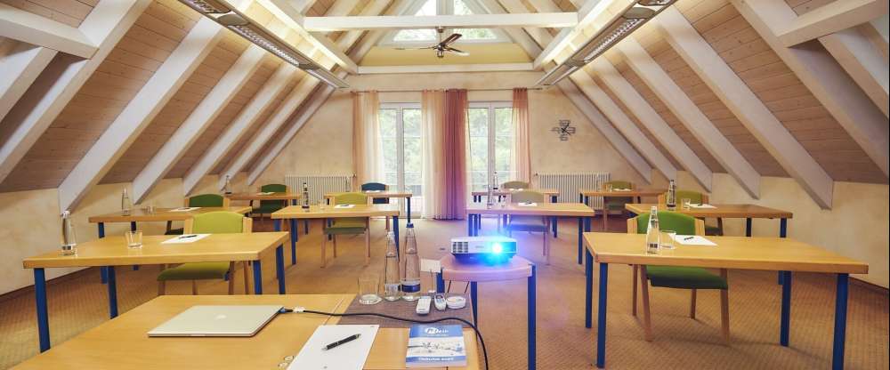 Flair Hotel Zum Schwarzen Reiter - Tagungsraum