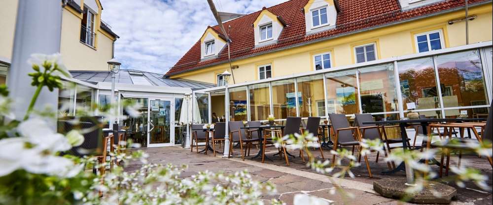 Flair Hotel Zum Schwarzen Reiter - Terrasse/Außenbereich