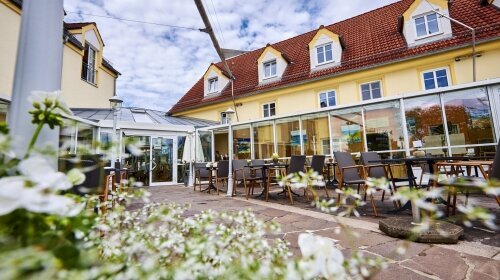 Flair Hotel Zum Schwarzen Reiter - Terrasse/Außenbereich