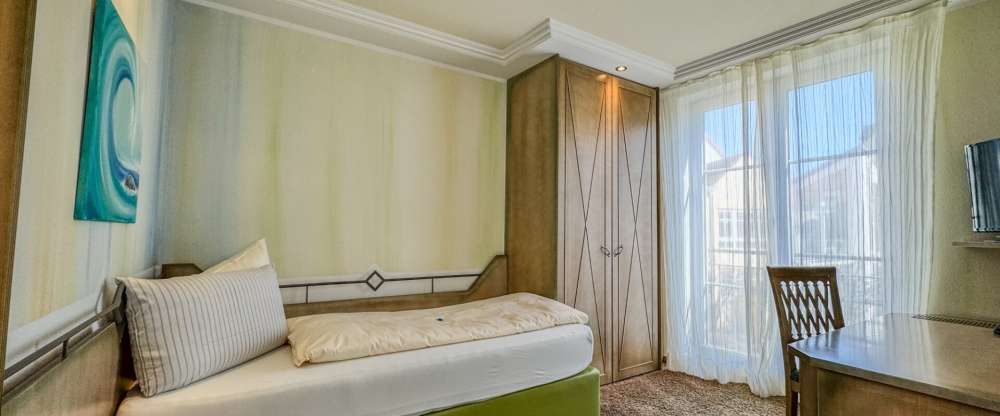 Flair Hotel Zum Schwarzen Reiter - Zimmer