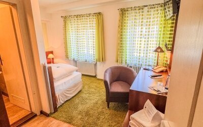 Flair Hotel Zum Schwarzen Reiter - Zimmer