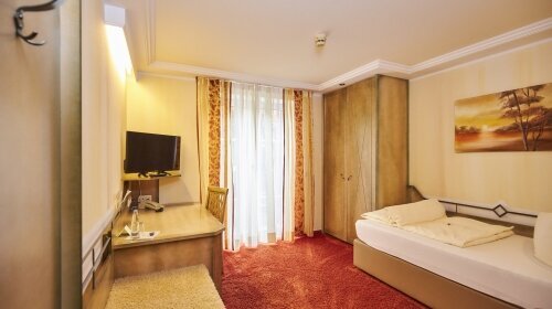 Flair Hotel Zum Schwarzen Reiter - Zimmer