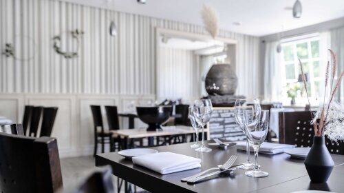 Flair Hotel zur Eiche - Restaurant Henrys Helga´s Stube