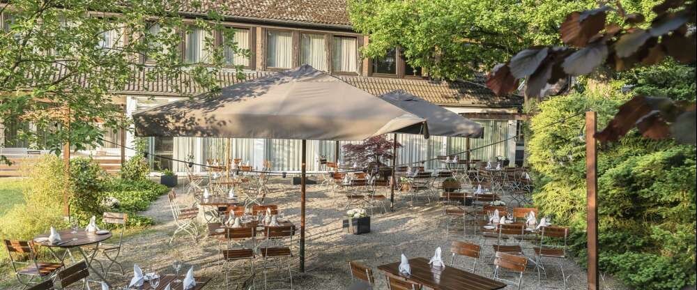 Flair Hotel zur Eiche - Terrasse und Eichengarten