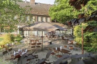 Flair Hotel zur Eiche - Terrasse und Eichengarten, Quelle: Flair Hotel zur Eiche