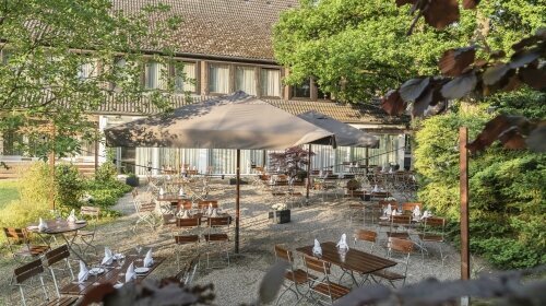 Flair Hotel zur Eiche - Terrasse und Eichengarten