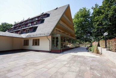Forsthaus Langenberg - Hotel-Außenansicht, Quelle: Forsthaus Langenberg