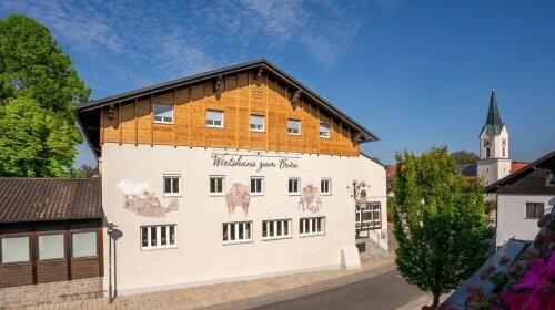 Früchtl - Wirtshaus zum Bräu - Hotel-Außenansicht