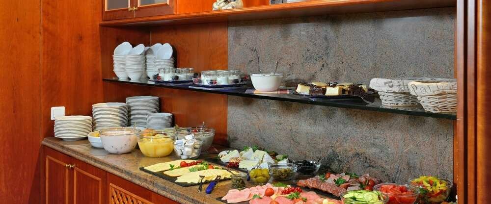 Starten Sie mit unserem umfangreichen Frühstücksbuffet in den Tag.