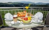 Frühstück auf der Terrasse