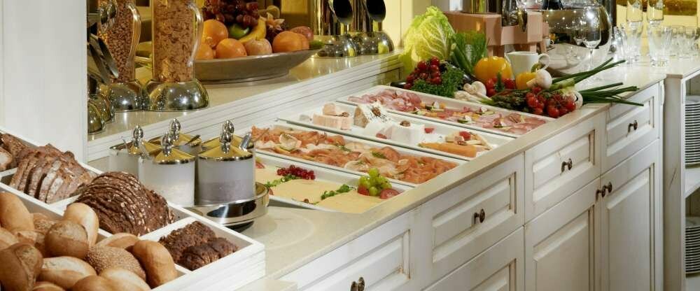  Frühstücksbuffet