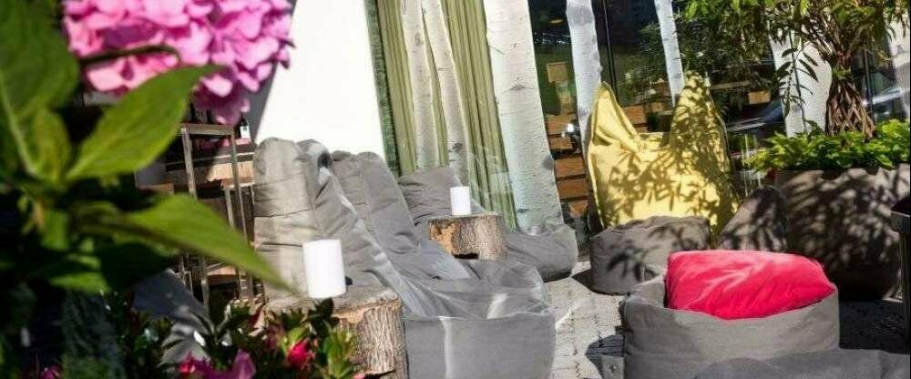 Frühstückseck außen