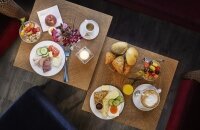 Frühstückstisch