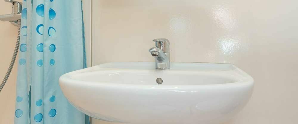 Zimmer 1 - Badezimmer