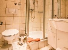 Garni Hotel & Ferienwohnungen Seeschlößchen - Badezimmer