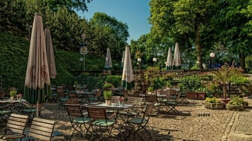 Gasthaus & Hotel Zur Henne - Terrasse/Außenbereich