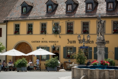 Array, Quelle: Gasthof zum Weißen Lamm
